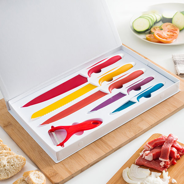 6-delt keramisk belagt knivsæt med skræller